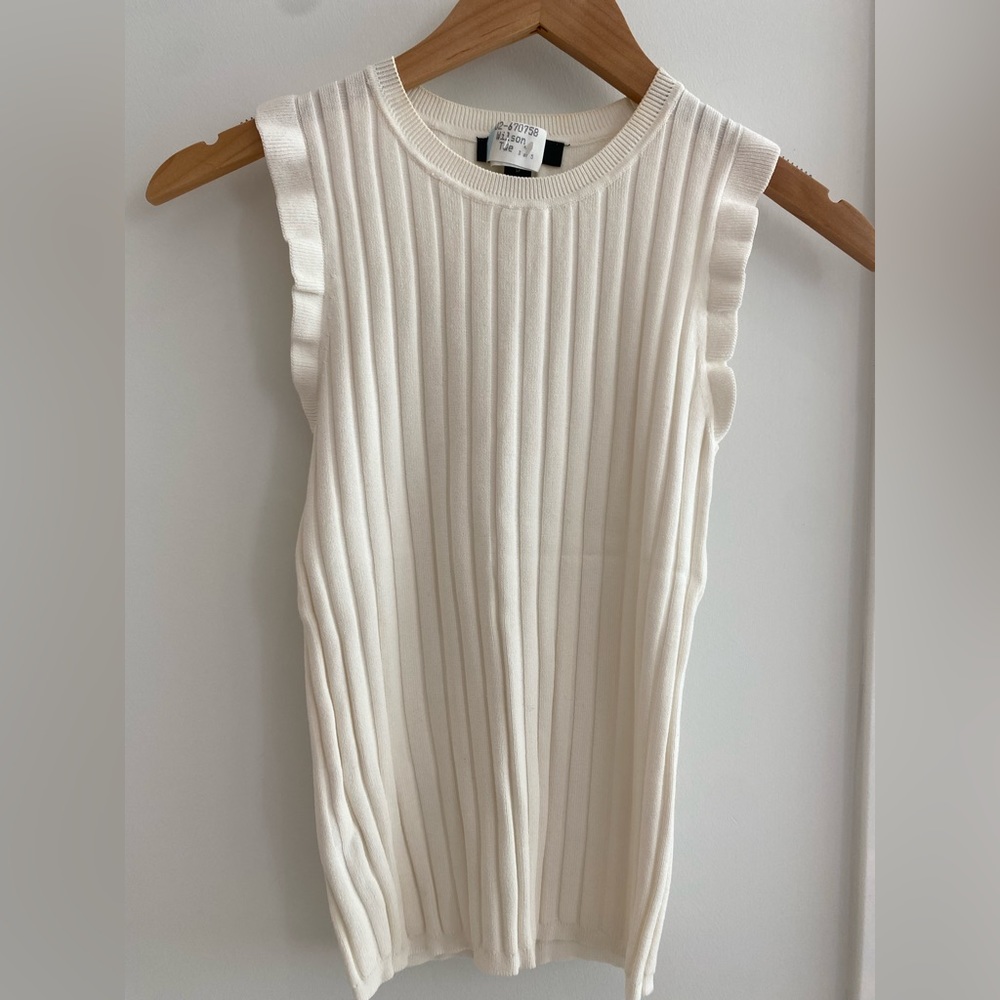 Ann Taylor Petite cream sleeveless crew neck cream sweater vest-Small Petite